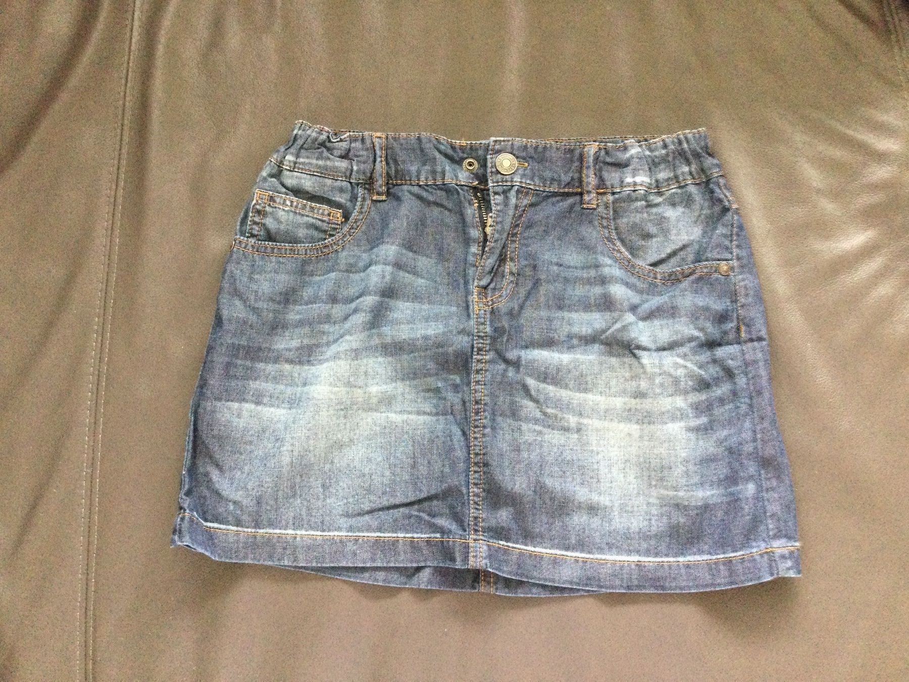 Benetton Vestiti & Gonne: Lässiges Jeans-Röckli – Usato da Horw venduto da Benny017