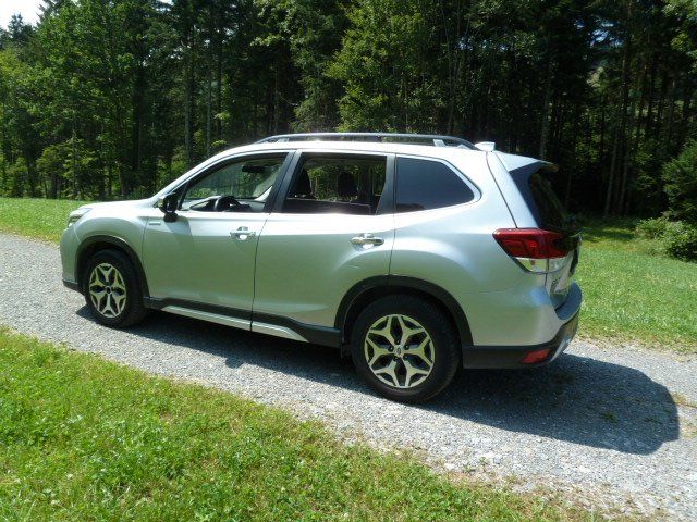 Subaru Autos: Subaru Forester e Boxer – D'occasion à Ennetmoos par bedi60 1