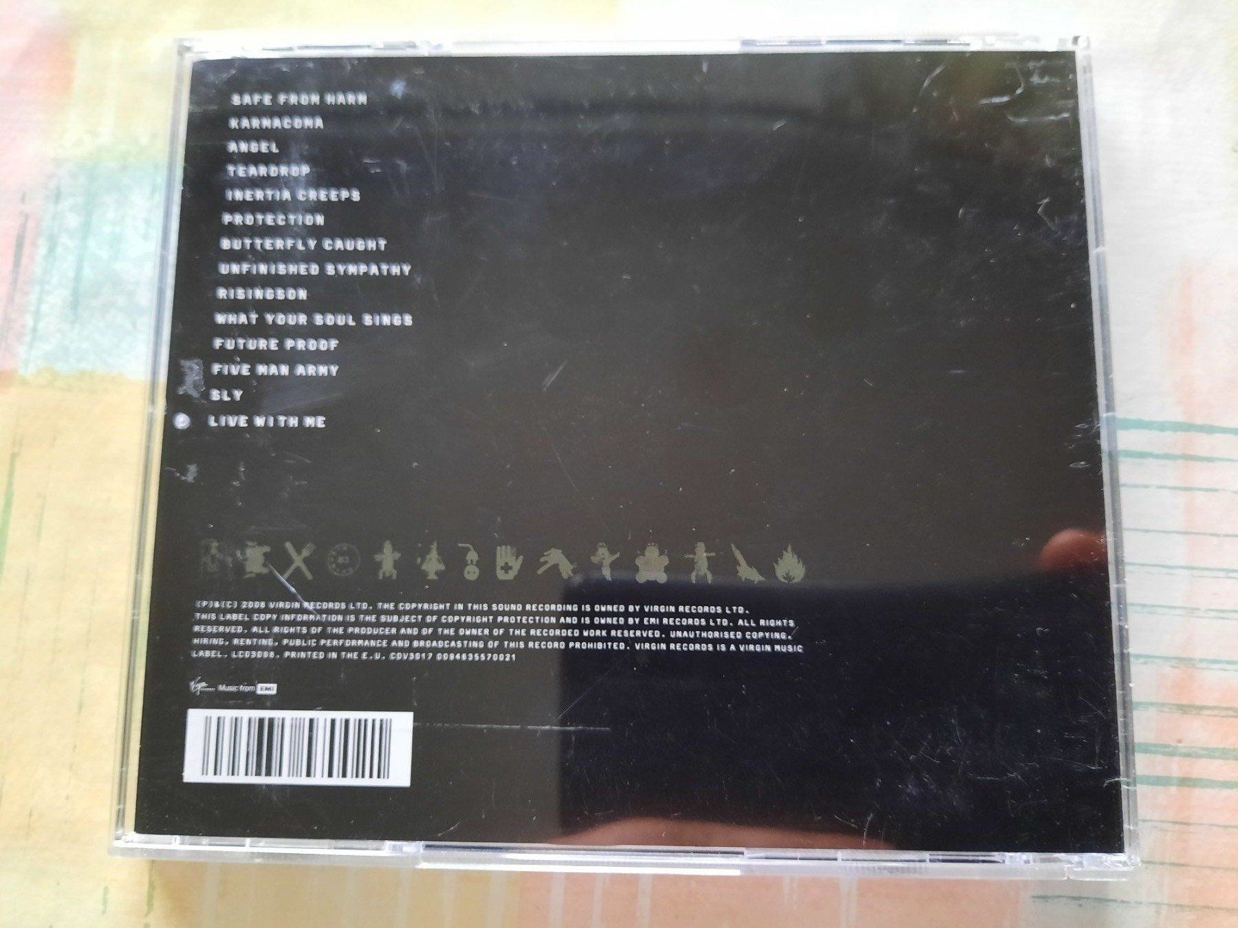 CD: Cd Massive Attack - Best of  – Usato da Pully venduto da bro_n52j 1