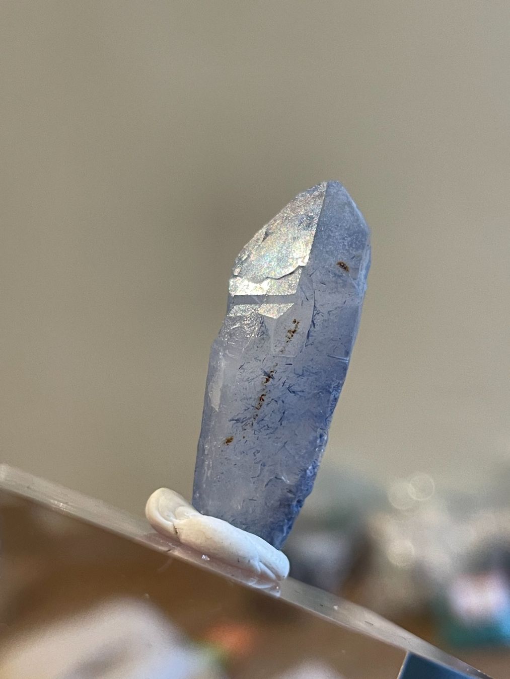 Minéraux & Lithothérapie: seltener Dumortierit Ca.2-3cm – Neuf (Voir description) à Schiers par sisikristall 2