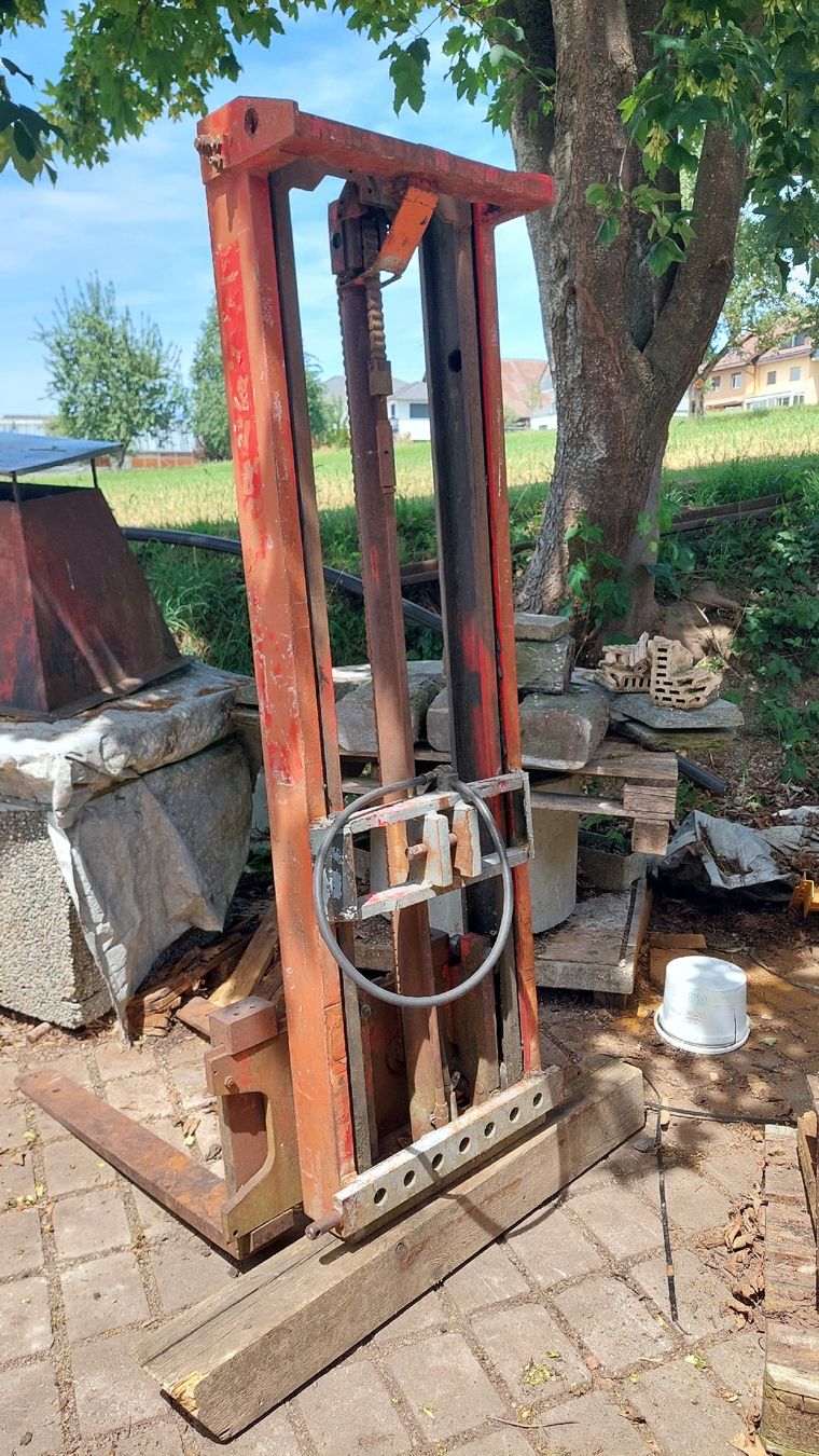 Chariots à fourches & chariots élévateur: Stapler Traktor – D'occasion à Sulz LU par BudiBuda 2