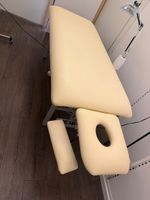  Elektrische Massageliege höhenverstellbar mit Zubehör