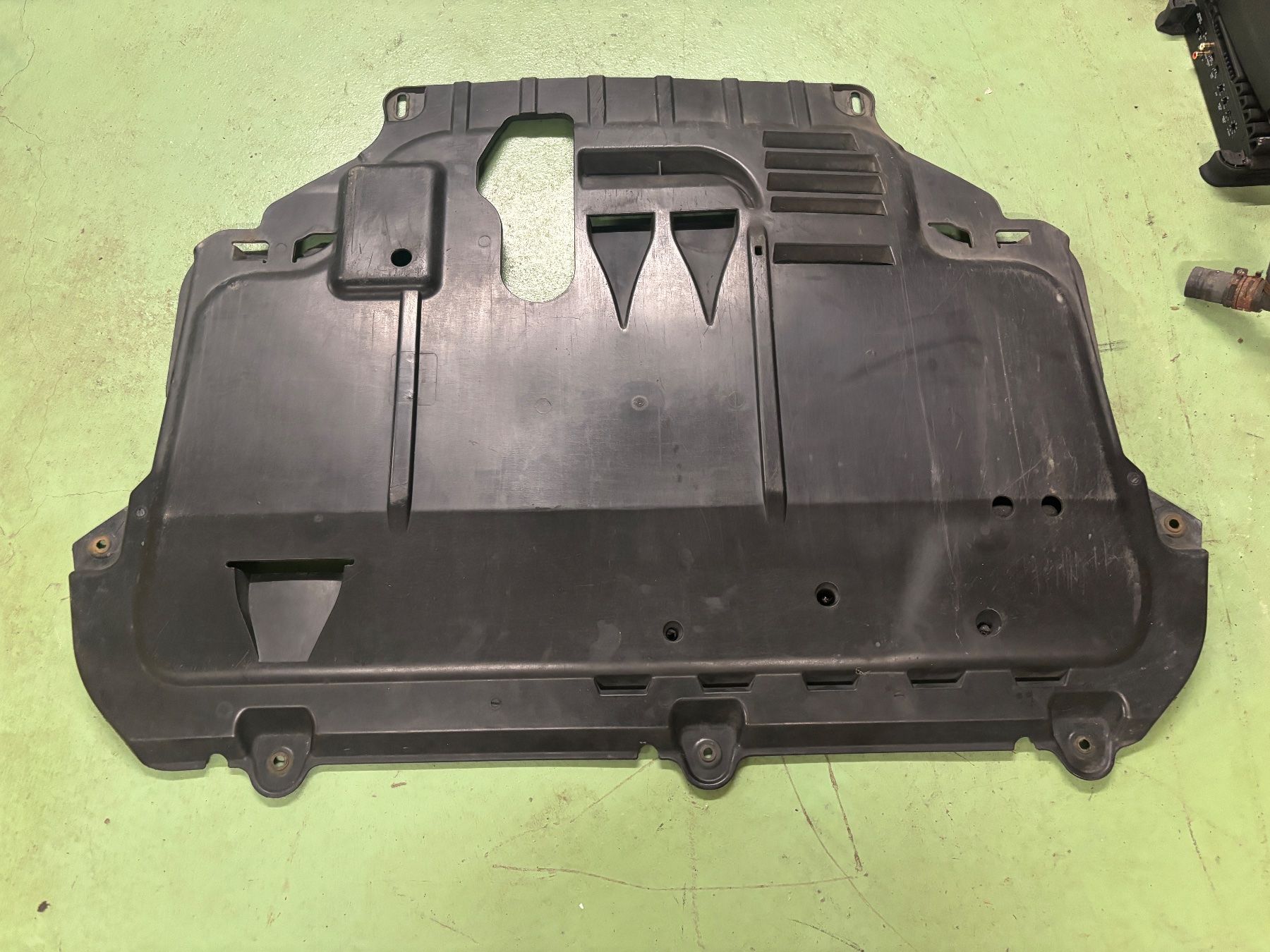 Ford Alle Autoersatzteile: Motorabdeckung Ford Focus ST MK 2 – Gebraucht aus Birrwil von Gti2001