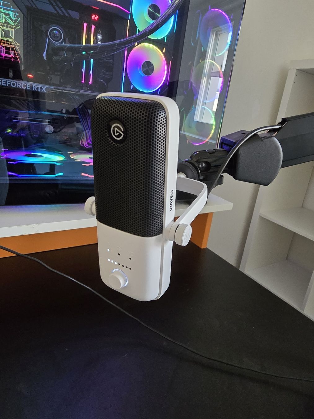 PC: Gaming PC full setup + Extras. Top Zustand – Nuovo (secondo la descrizione) da Züberwangen venduto da nachspce 6