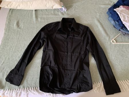 Schwarzes Slim-Fit-Hemd in Grösse M