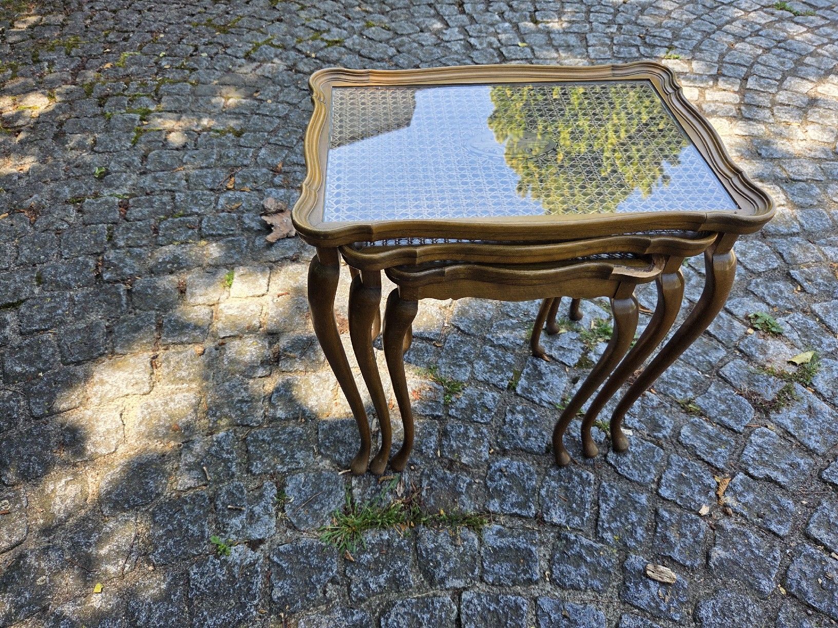 Set di tavolo e panche: antike Beistelltische Set – Usato da Wädenswil venduto da weihpos 8