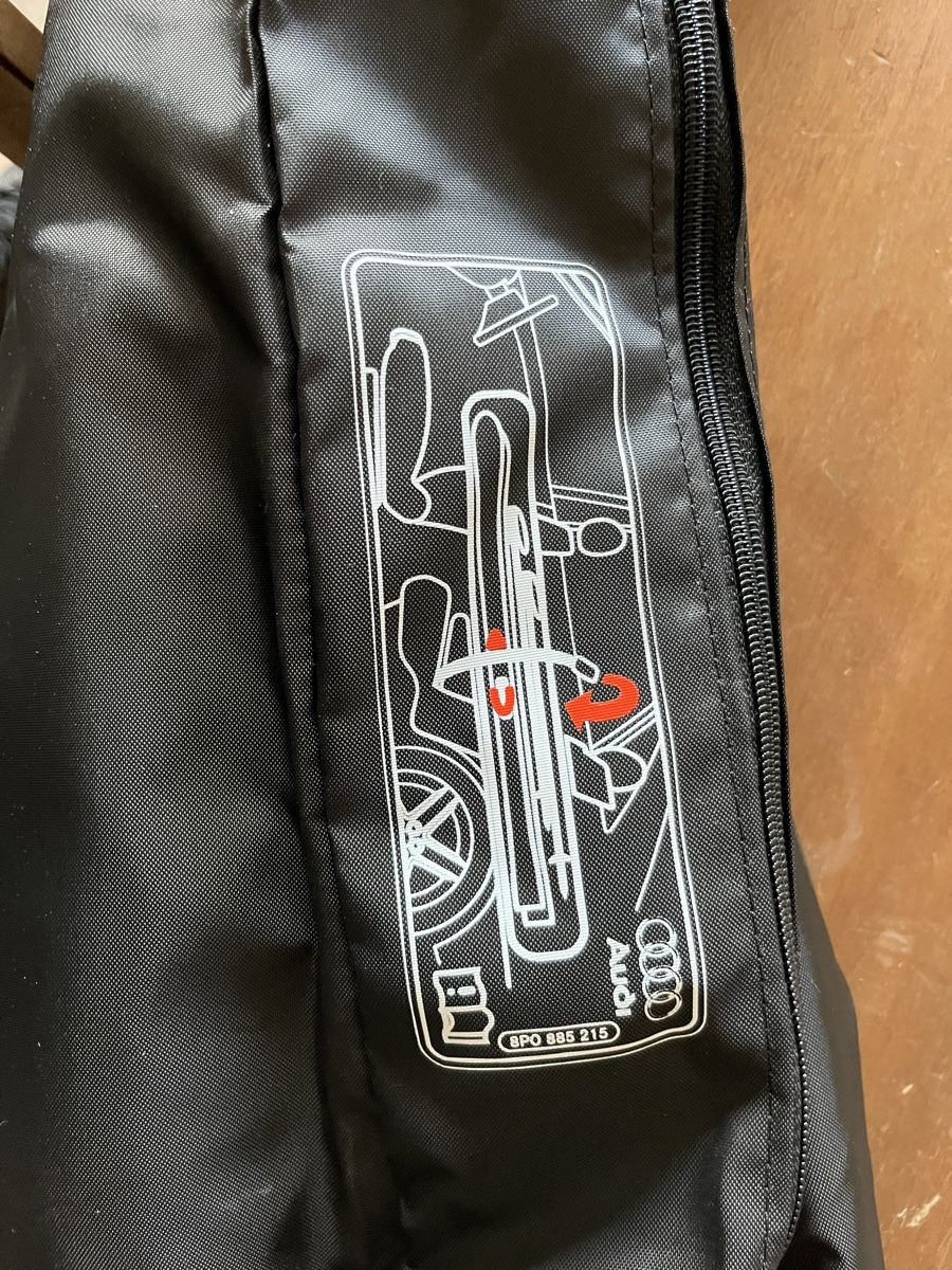 Skis: Audi Skisack/Skitasche – Neu und originalverpackt aus Bürchen von Mi20