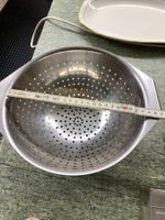 Edelstahl Salatschüssel, einwandfreier Zustand aus Haushalt