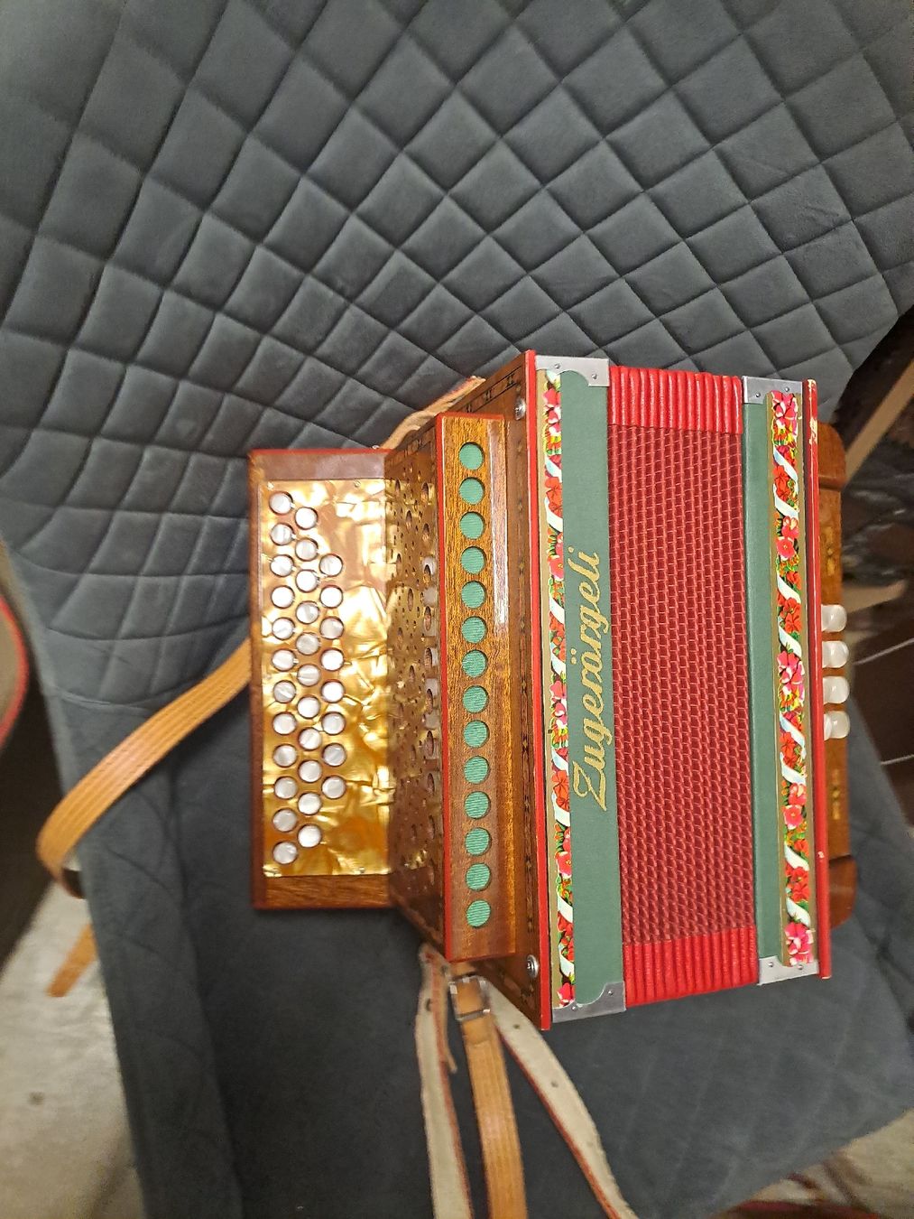 Musikinstrumente: zuger orgeli Klein model super orgeli – Gebraucht aus Villeneuve von BibiVintage 7