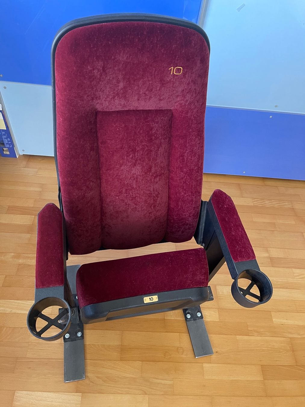 Poltrone: Original Kinosessel von Eldorado in Basel – Usato da Bottmingen venduto da domira02
