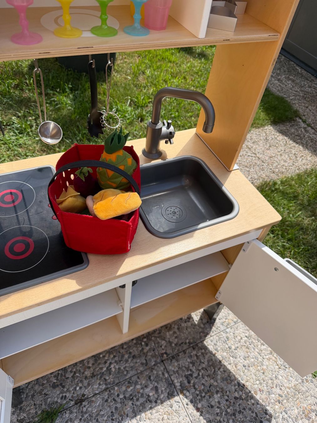 Ikea Komplettküchen: Cucina Ikea con accessori e calcolatrice solari gratis – Gebraucht aus Cugnasco von tizianaq 3
