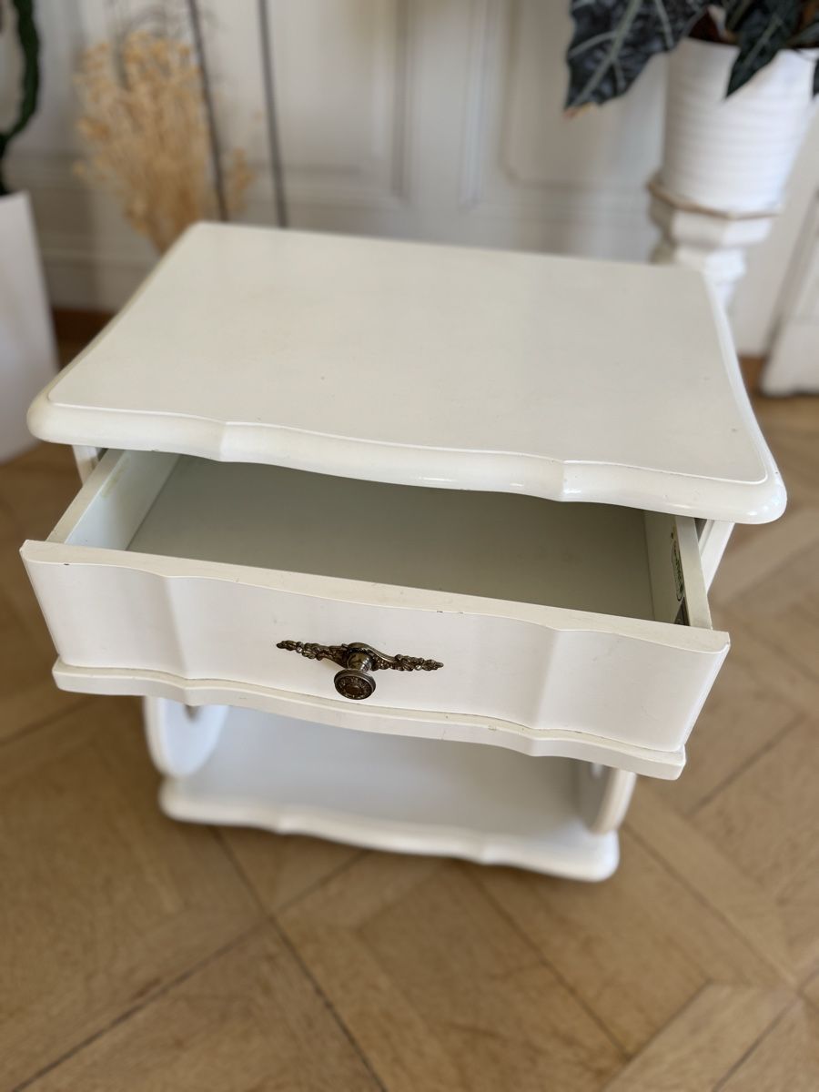 Comodini: Nachttisch weiss – Usato da Bern venduto da Jasminp90 1