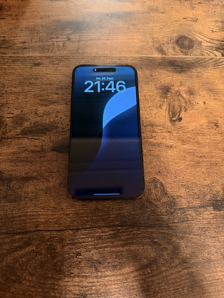 Apple Portables: iPhone 14 Pro Max schwarz – D'occasion à Suberg par Kingi11