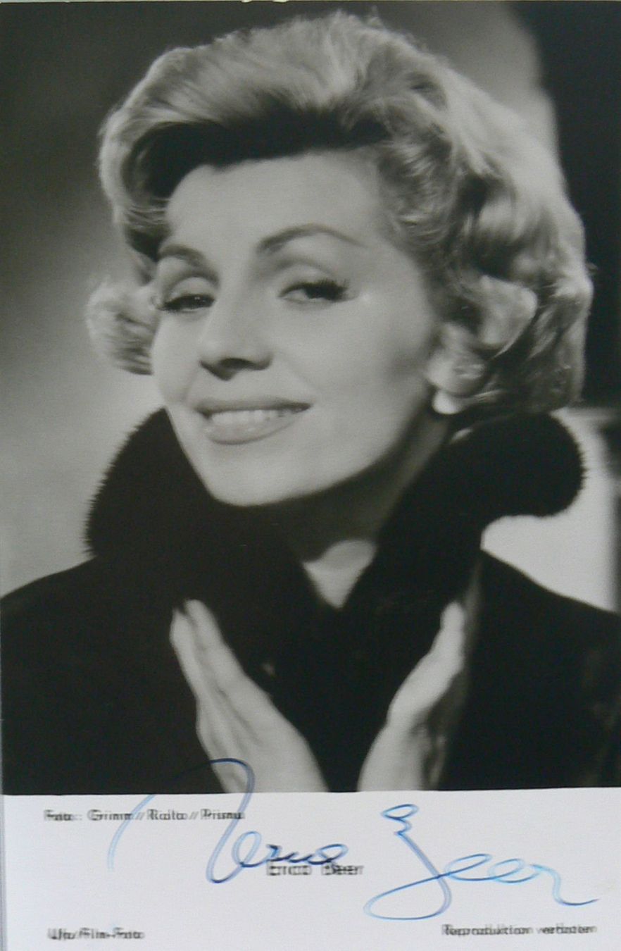 Autografi: Erica Beer (1925-2013) Schauspielerin - Autogramm – Usato da Dietikon venduto da immortal-stars