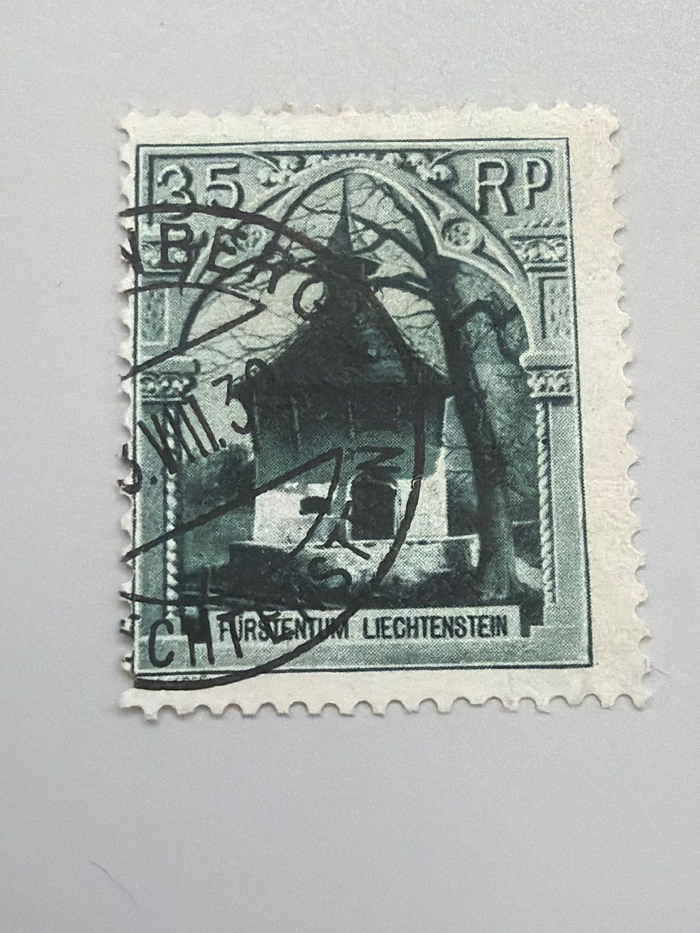 Tutti i francobolli: 1930 Liechtenstein gestempelt – Usato da Küssnacht am Rigi venduto da POSTOMASTER