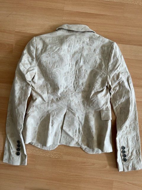 Zara Jacken: Jacke Zara XS wie neu – Gebraucht aus Wabern von adamovski 3