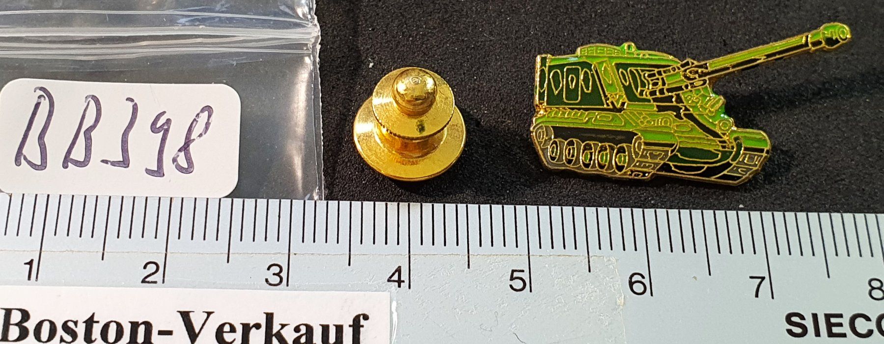 Placchette & Badge: BB398 - Pin Militär Armee Army Panzer – Usato da Reinach BL venduto da Boston-Verkauf 1