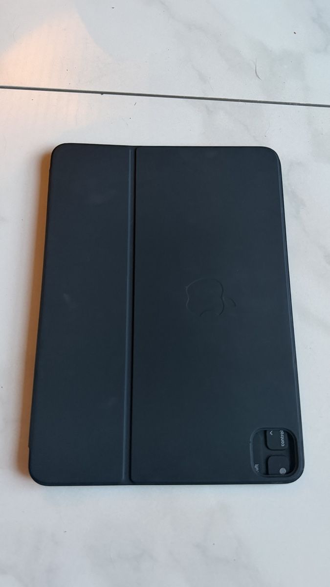 Apple Tastaturen: Apple Smart Keyboard Folio 11" – Gebraucht aus Zürich von kidcreme01 2