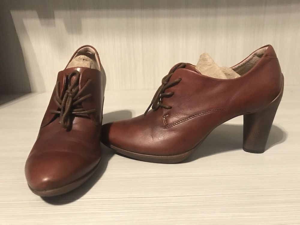 Ecco Chaussures femmes: Ecco, Brown Leather Boots, Autumn Vibes – Neuf (Voir description) à Bäch SZ par ValentinaKH