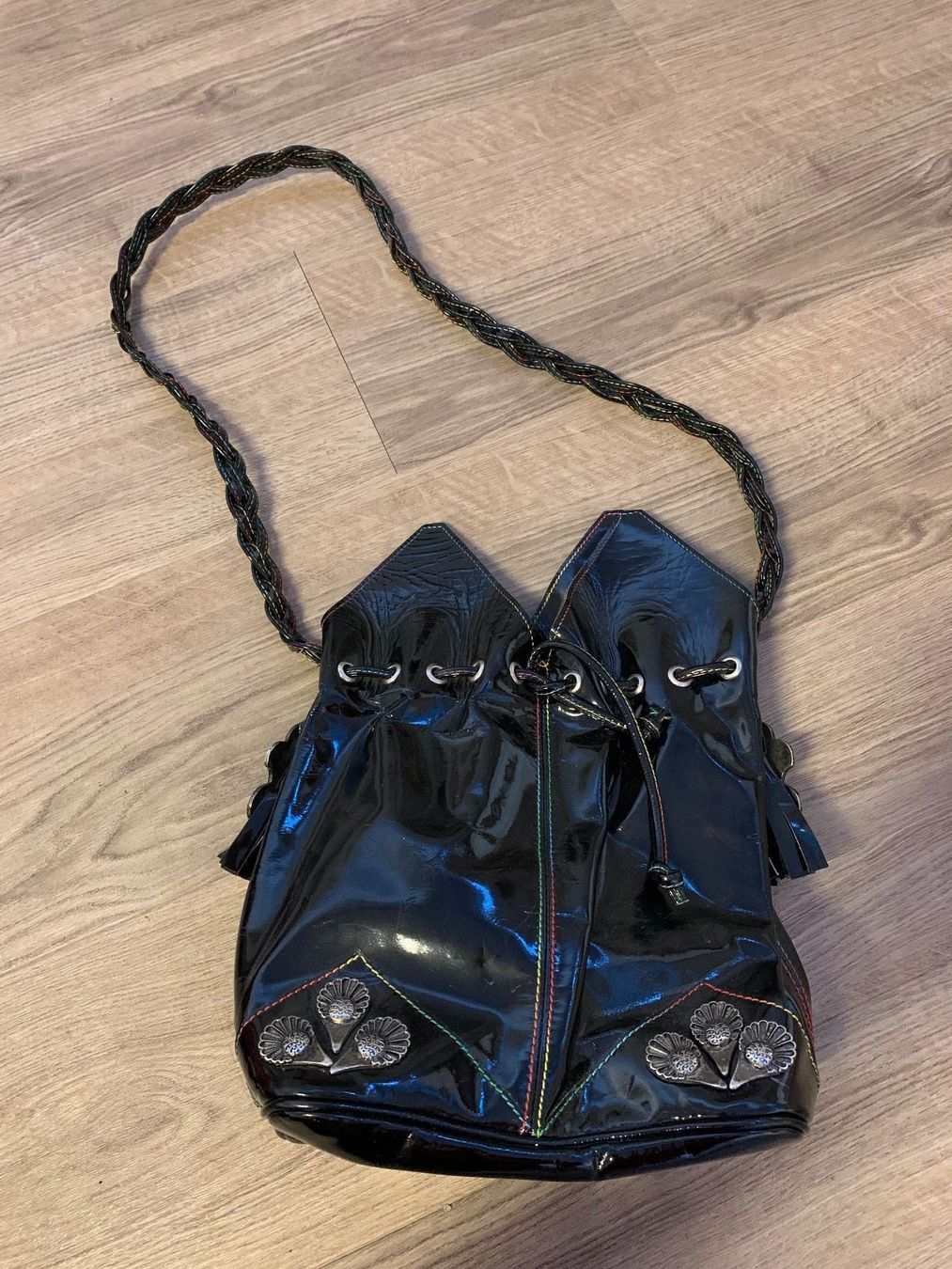 Borse da donna: Tasche Vintage Lack Optik – Usato da Fislisbach venduto da KolibriSecondhand