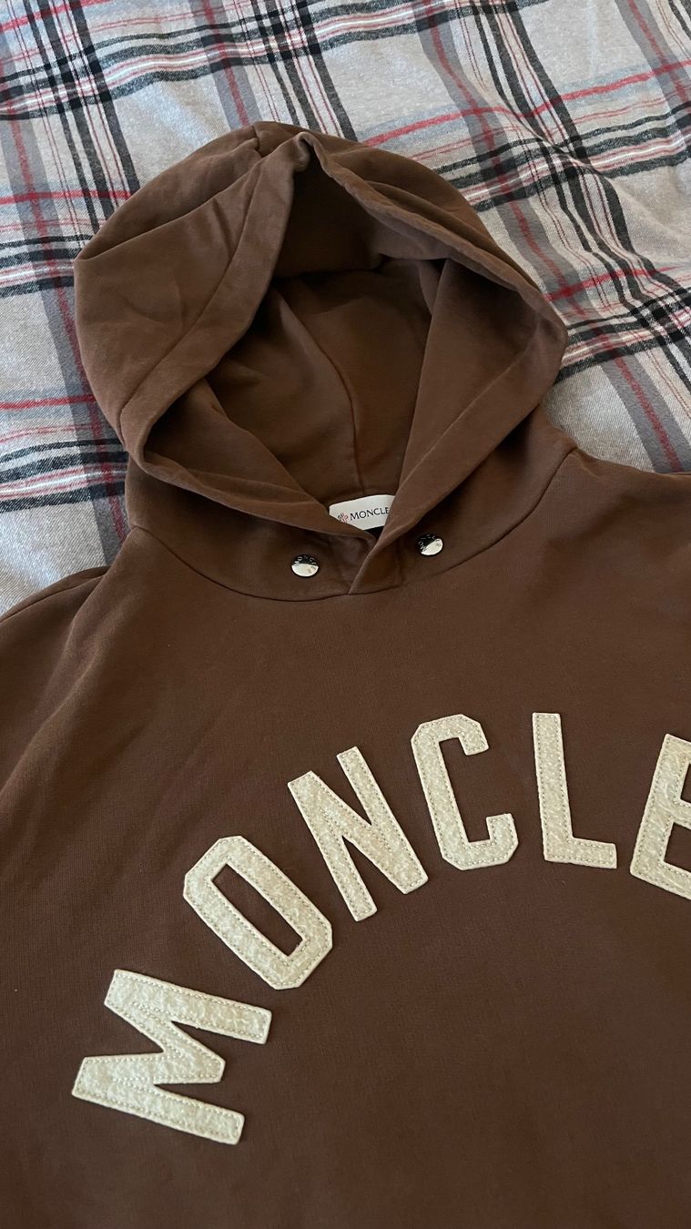 Moncler Pullover & Sweatshirts: Moncler Pullover – Neu (gemäss Beschreibung) aus Horgen von AFKistler 1