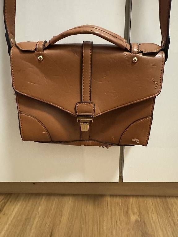 Borse da donna: Tasche – Usato da Lachen SZ venduto da nathiisch