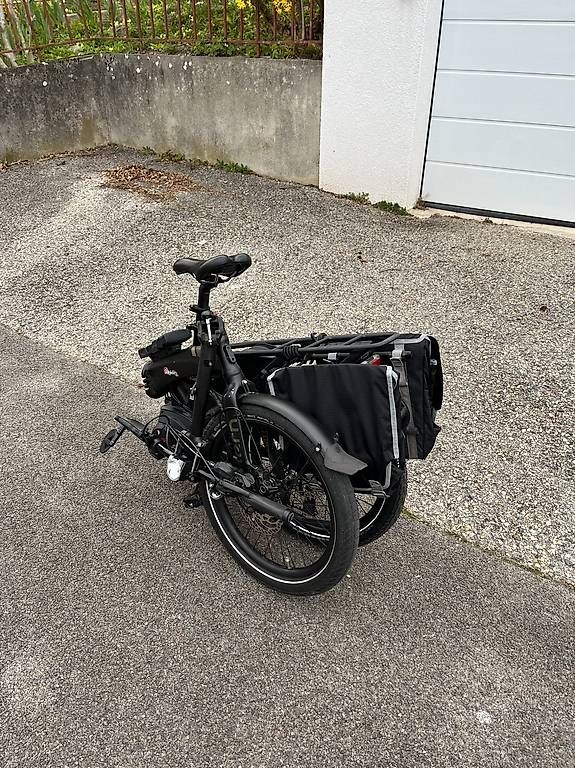 Tern Biciclette: Vélo pliable éléctrique TERN Vektron S10 – Usato da Lausanne venduto da bgailland 3