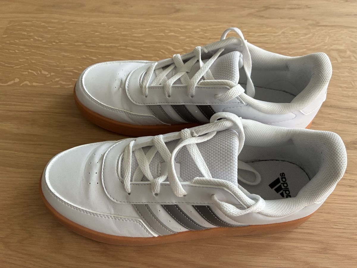 Adidas Scarpe per ragazzi: Adidas Turnschuhe – Nuovo (secondo la descrizione) da Kriens venduto da Hornet12