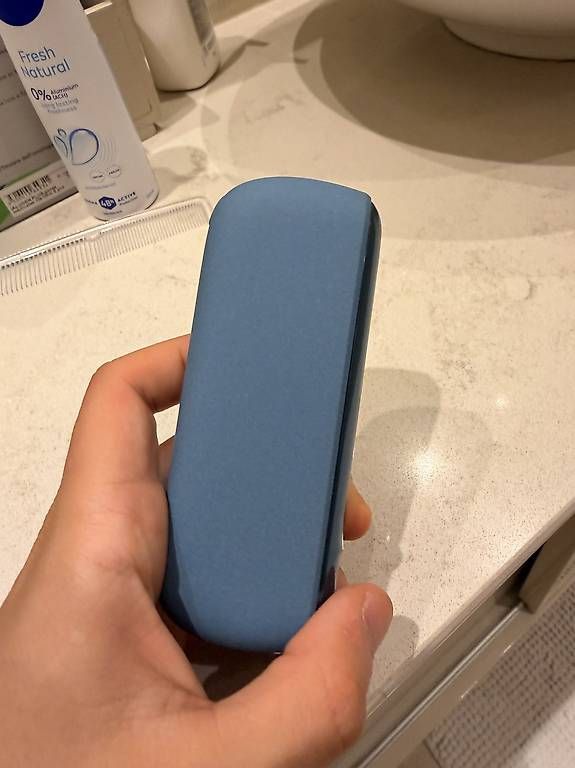 Altri Prodotti per fumatori: Iqos Iluma usata 2 volte  – Usato da Paradiso venduto da AlessioGuarnieri 2
