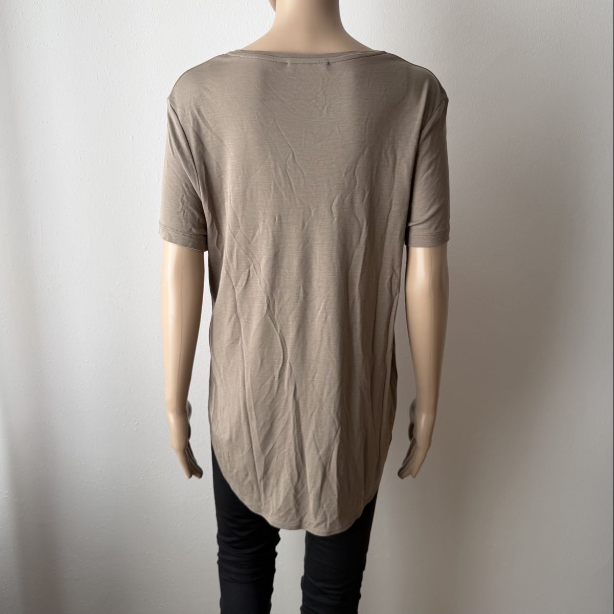 T-shirt: DAGMAR T-Shirt 🤎 – Usato da Zürich venduto da ClosetQueen 5