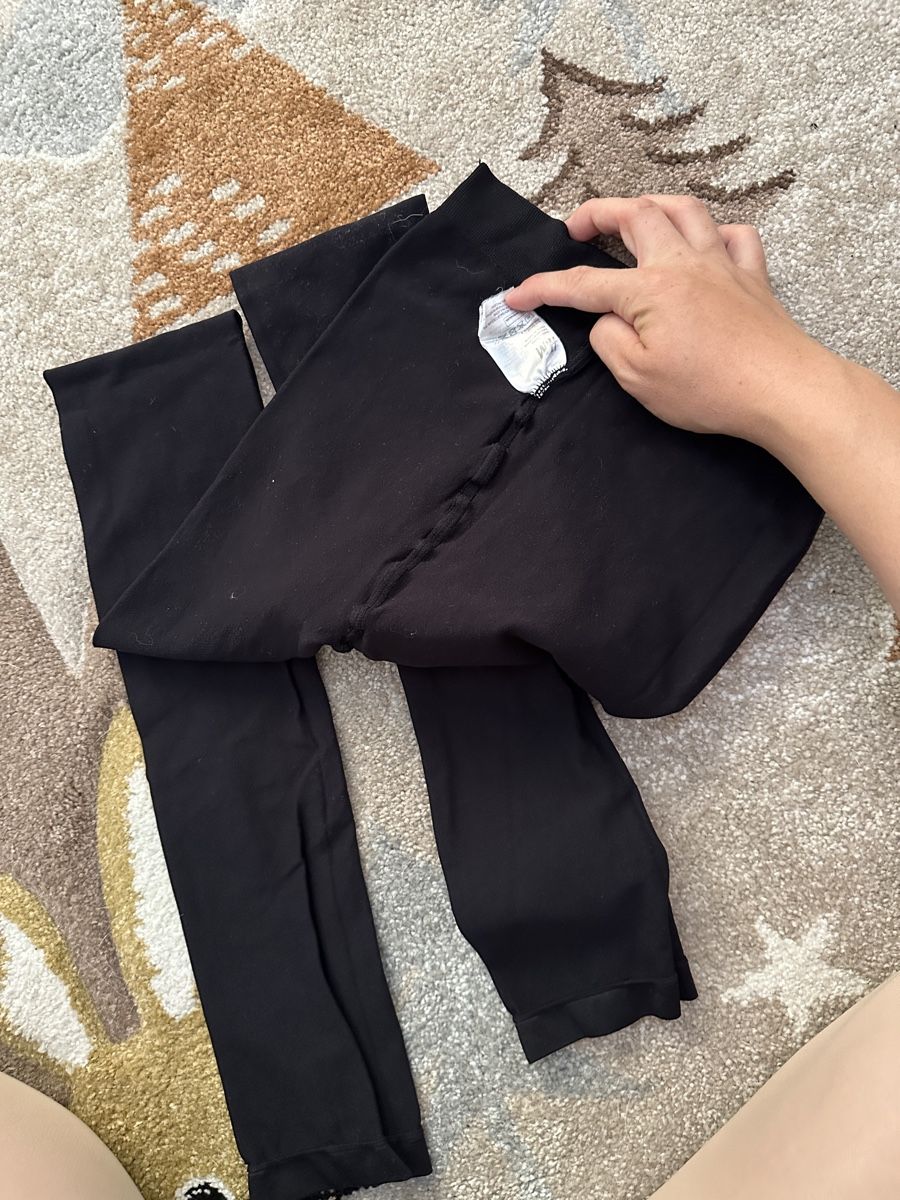 H&M Pantaloni: Damen Umstandshosen div – Usato da Wallenbuch venduto da __si__ 2