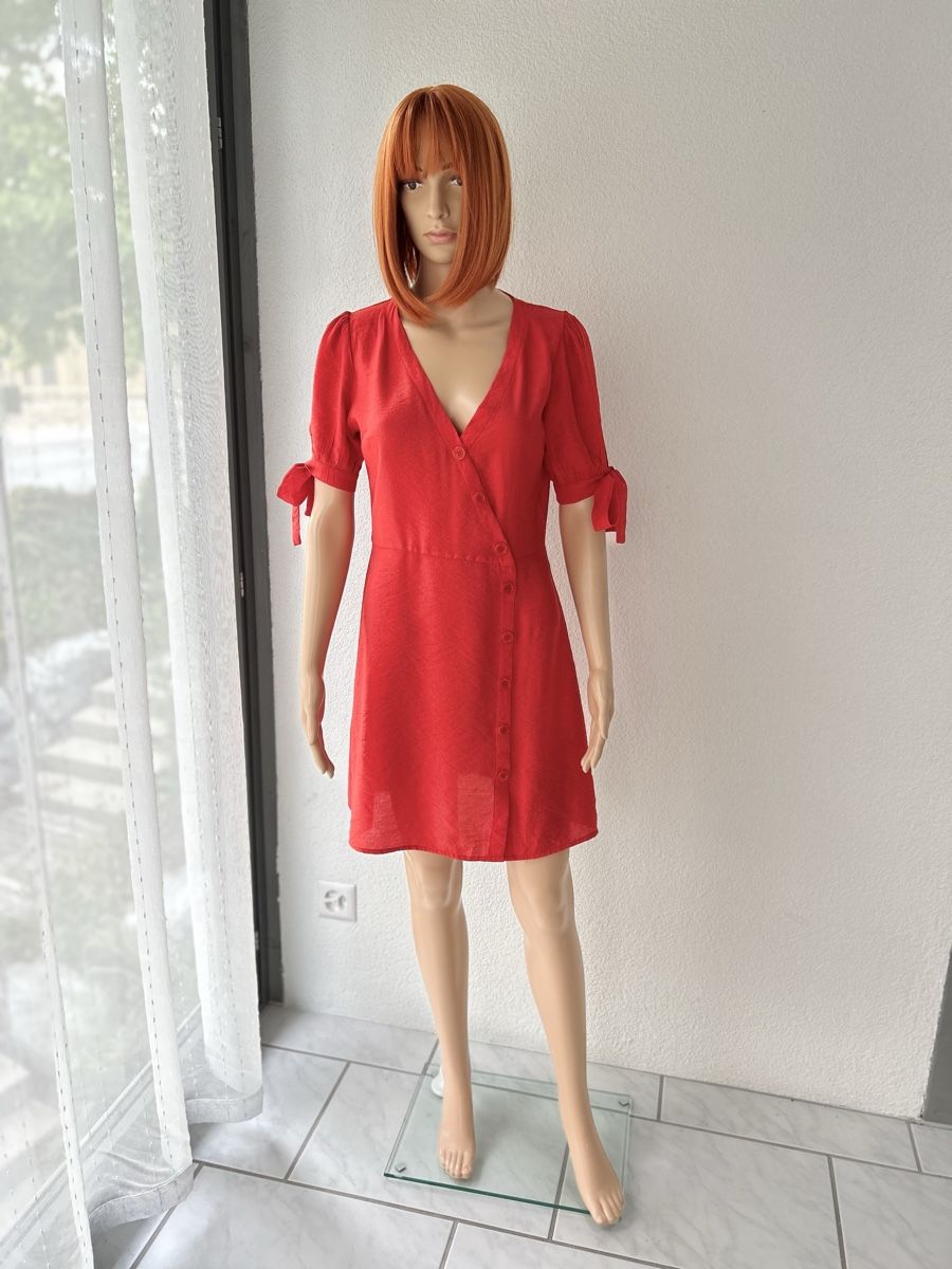 Vestiti: October Dress Red Size S Good Condition – Nuovo (secondo la descrizione) da Saland venduto da ele_vc96 1