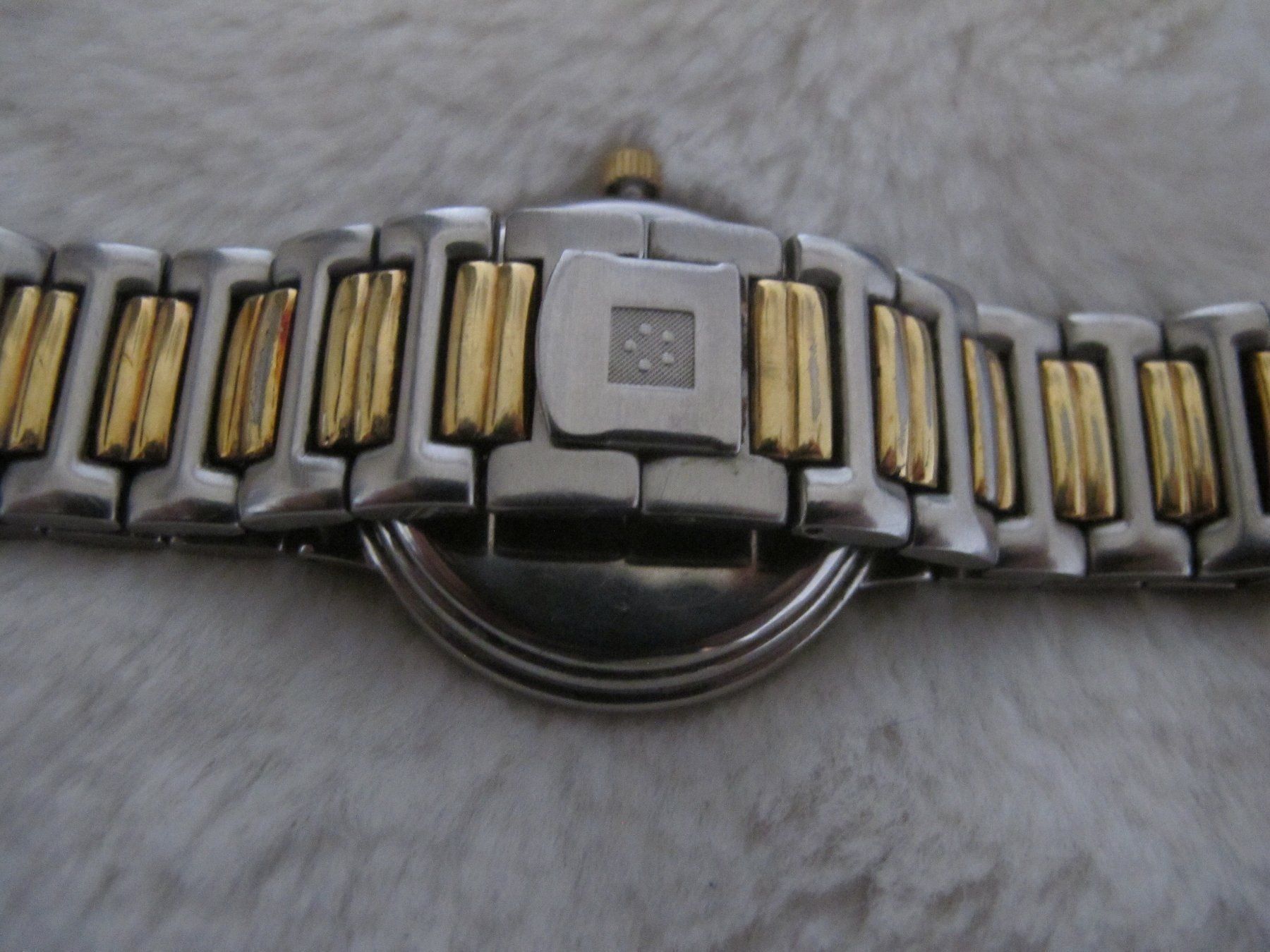 Eterna Orologi: Eterna Kontiki Quartz Stahl-Gold Herren Oder Damen – Usato da Altnau venduto da LinaAuktion 5