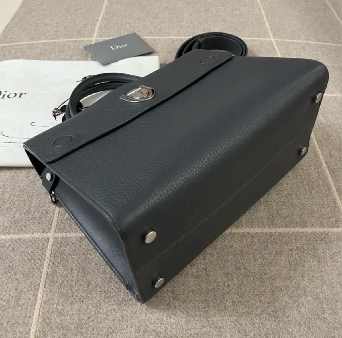 Dior Borse da donna: Dior Diorever Grey Bag with full set – Nuovo (secondo la descrizione) da Genève venduto da Cm7 2