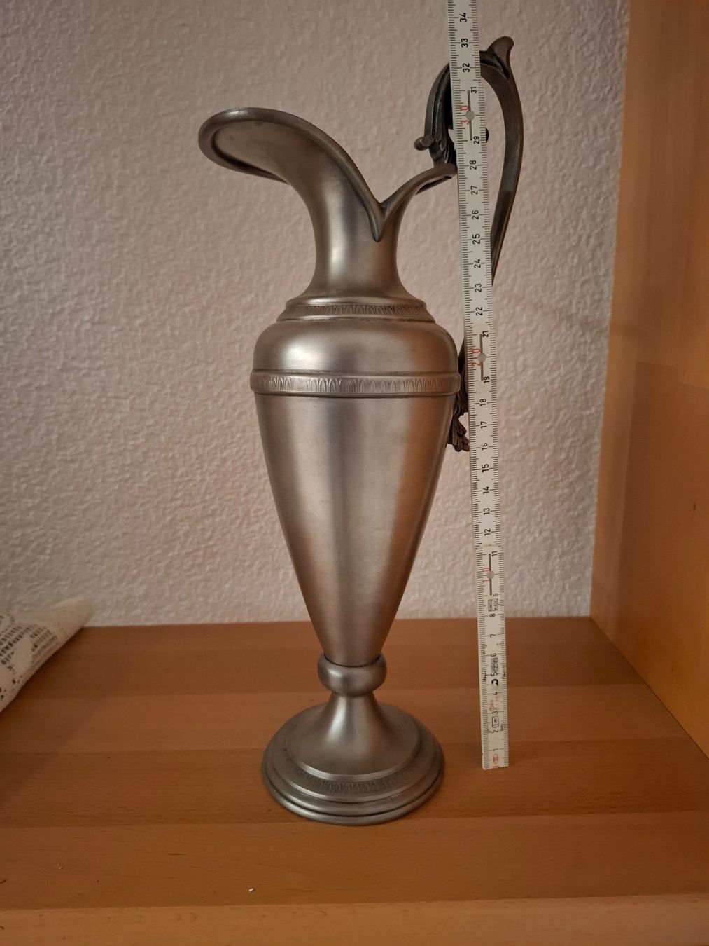 Vasi & Recipienti: 6 vases en étain – Usato da Bonfol venduto da sch_qy5d 1