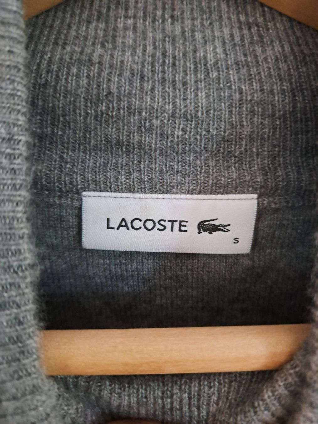 Lacoste Vestiti: Lacoste Herbst/Winter Kollektion 2018/19 – Usato da bad zurzach venduto da jue_5xhl 4