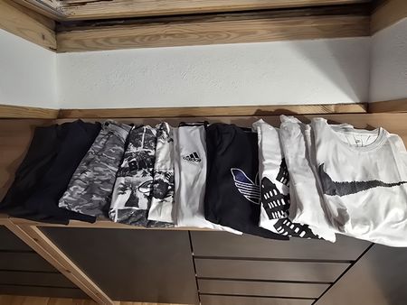 grand lot d'habits homme