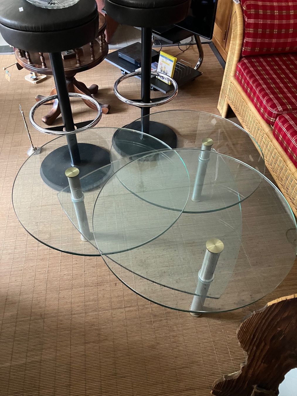 Tische: Salontisch Glas ab 1 CHF – Gebraucht aus Erlenbach im Simmental! von Simmentaler-Perlen 2