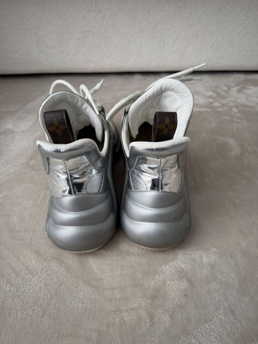 Louis Vuitton Scarpe da donna: Louis Vuitton Archlight Sneaker Silber Grösse 36 – Usato da Gockhausen venduto da Lauvja 2