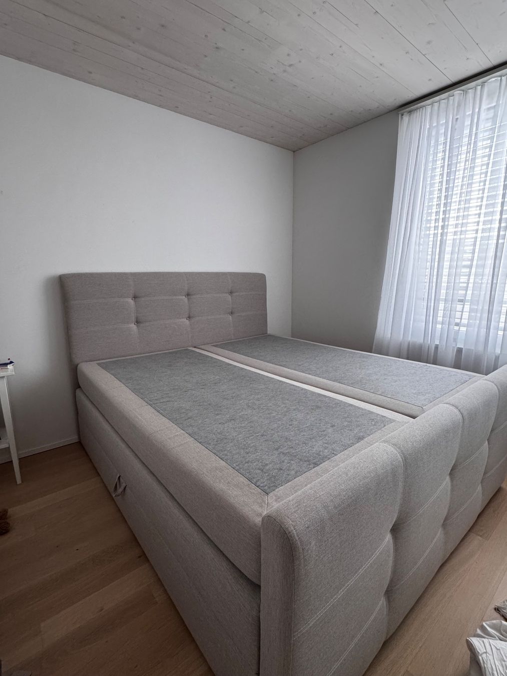 Letti: Boxspringbett 180x200 mit oder ohne Topper – Usato da Ostermundigen venduto da mel_5pky