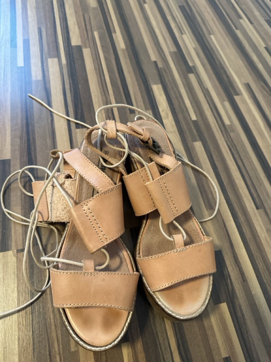 Scarpe da donna: Sandalen mtng originals – Usato da Oftringen venduto da sonjax3