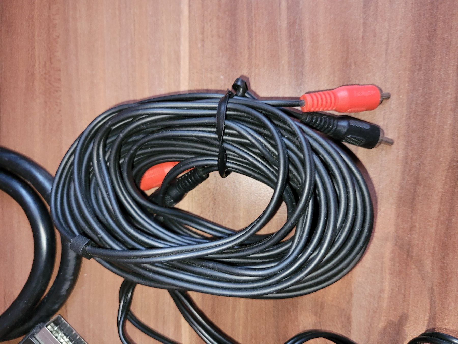Heimkino: Surround Kabel – Gebraucht aus Beinwil (Freiamt) von Tourigny 2