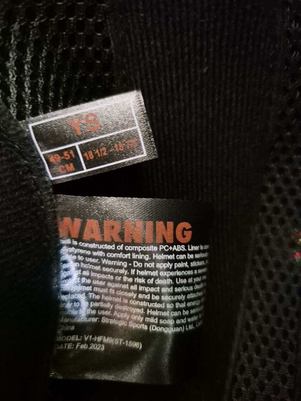 Fox Caschi & visiere: Fox V1 Helm – Nuovo e nell'imballaggio originale da Galgenen venduto da annabelle80 5