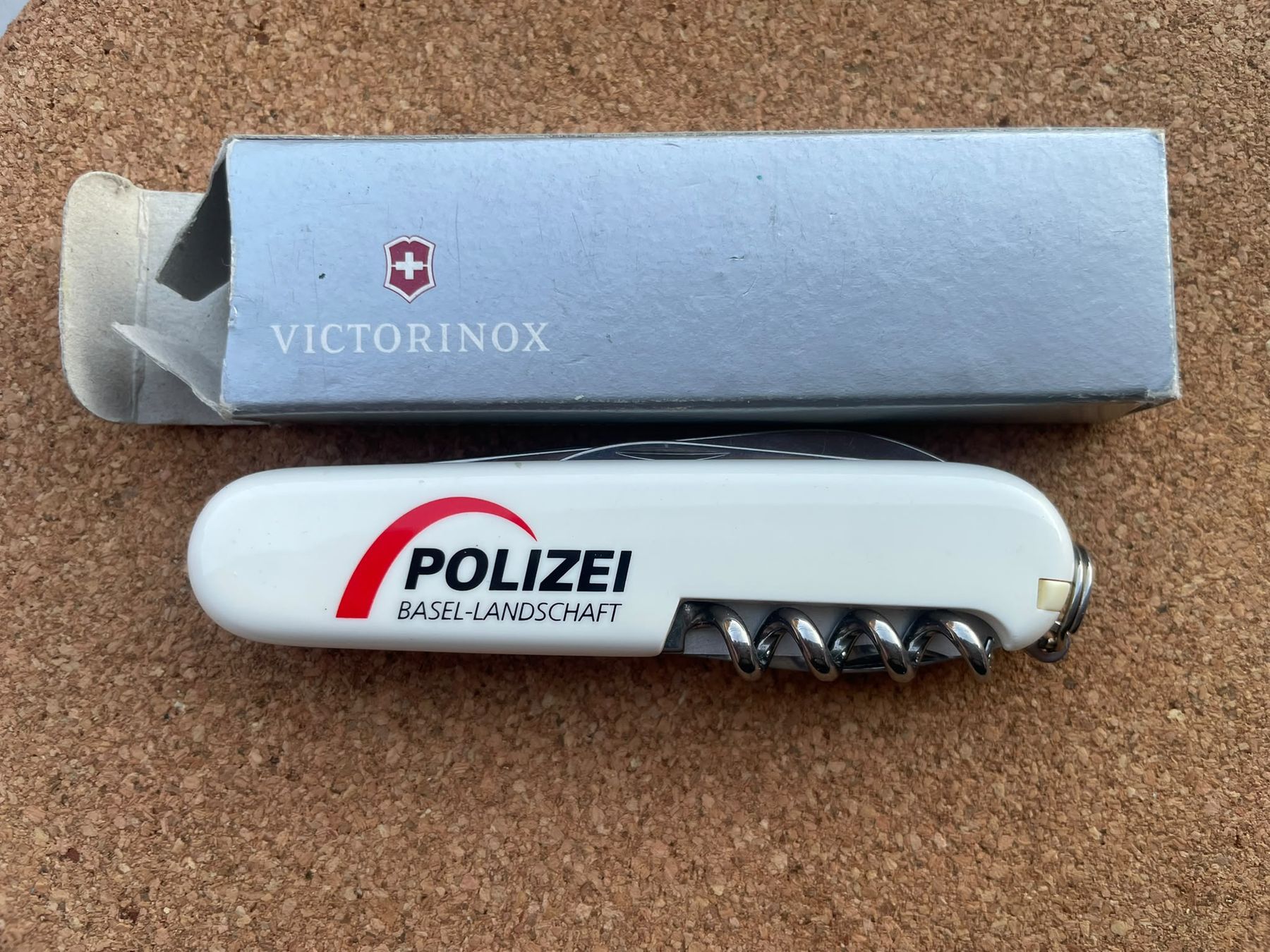 Victorinox Coltelli tascabile: Victorinox Polizei Basel Landschaft – Usato da Oppligen venduto da can_rf8g