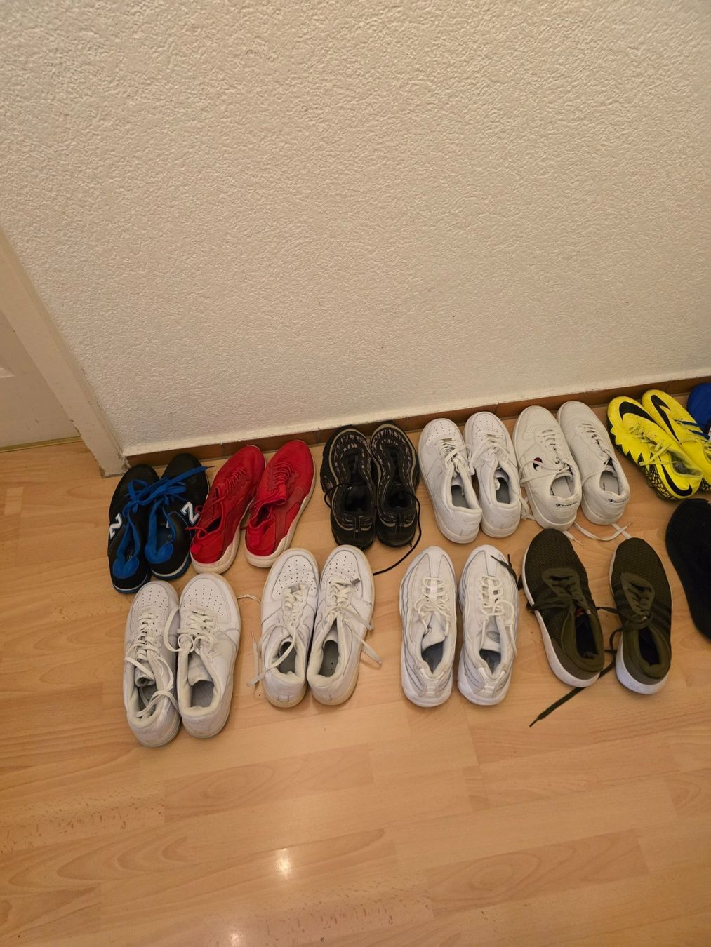 Scarpe per ragazzi: Jungs Turnschuhe – Usato da Zürich venduto da tor_p678 2