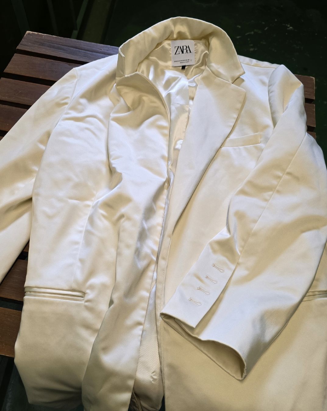 Lots de vêtements: Armani,Hugo,Kleiderpaket – Neuf (Voir description) à Jona par san_f7pf 1