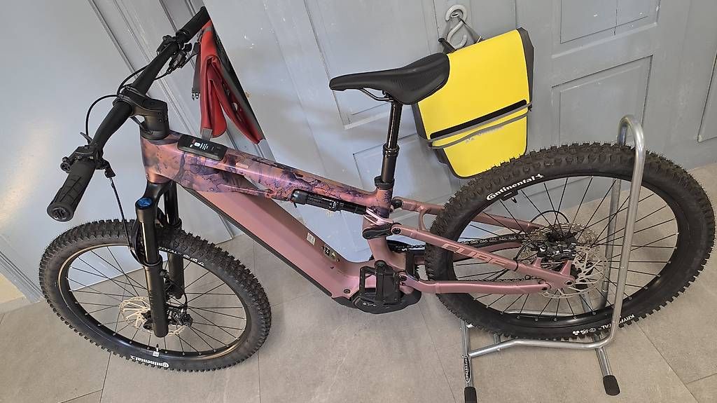 Vélos: E-Bike Cube Neu Carbon 800WH  – D'occasion à Bronschhofen par Timi.g 4