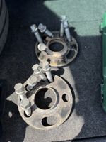 Distanzscheiben 22.5MM & 15MM mit Schrauben guter Zustand