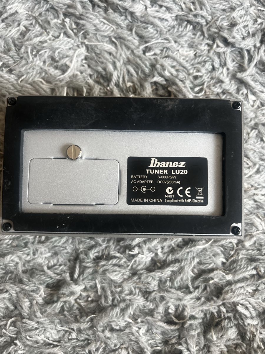 Ibanez Strumenti musicali: Ibanez Digital Tuner LU20 – Usato da Zürich venduto da l0v3cr4ft 3