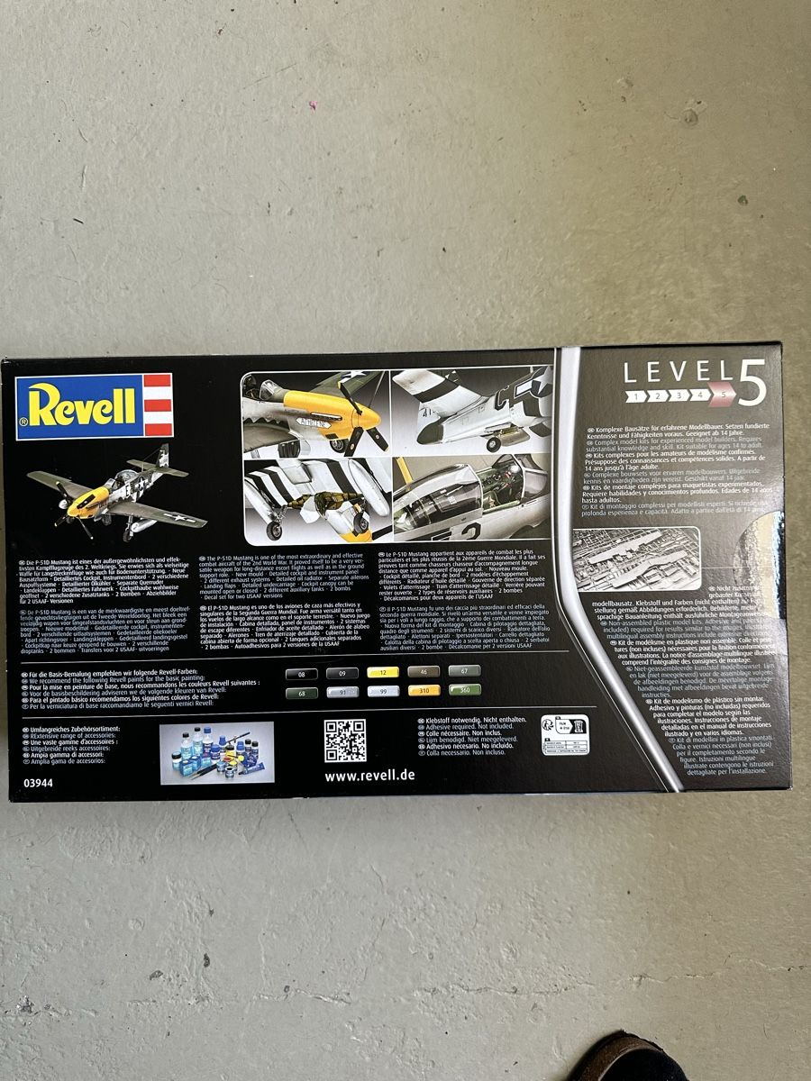 Revell Kit di modellismo & Modellini statici: Revell P51D-NA Mustang 1:32 – Nuovo e nell'imballaggio originale da Zell LU venduto da TinuR480 1